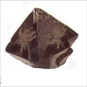 Quặng manhetit có công thức hóa học là Fe3O4